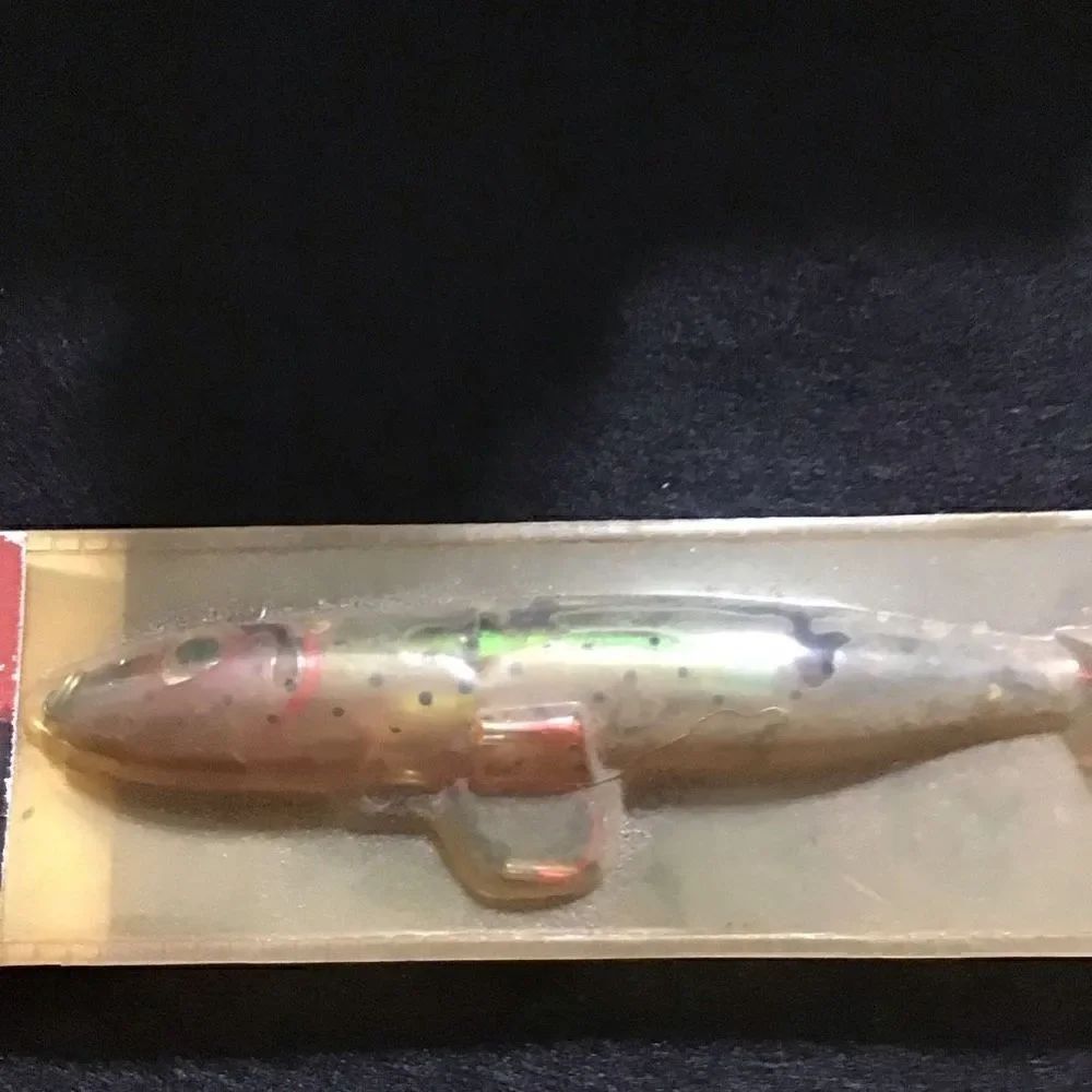 Lure old new stock Tsunami super holographic, Super bloodhound